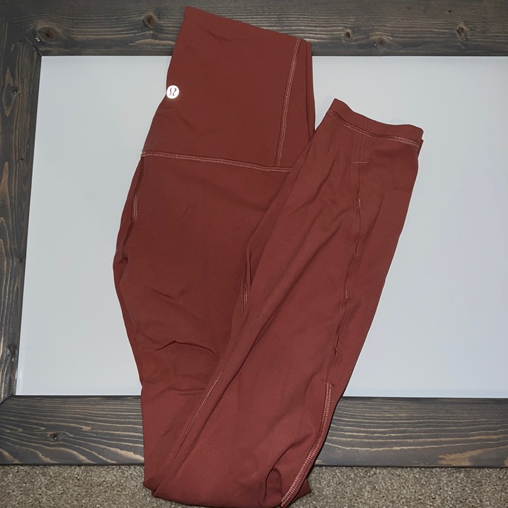 Lululemon InStill High-Rise Tight 25" US W size 4